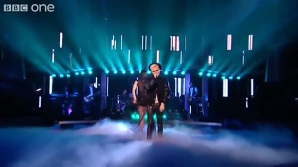 Jessie J and Vince duet 'nobody's Perfect' - The Voice Uk