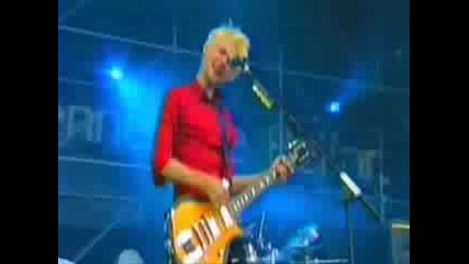 Muse - Muscle Museum [eurockeennes - Belfort Live 07.07.2000]