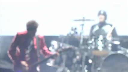 Muse - Stockholm Syndrome (live @ Fuji Rock 2010) 3/4 