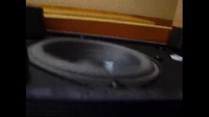 Bass (logitech)