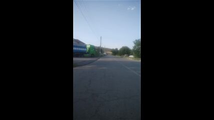 Vid_20230818_080527.mp4