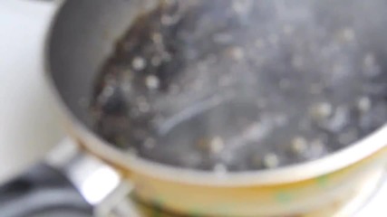Мъж свари своя Iphone 6 в Coca Cola