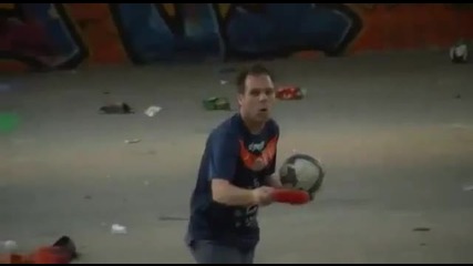 Remi Gaillard - Super soccer tricks