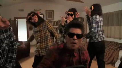 Bruno Mars - The Lazy Song [official Video]