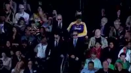 Уникалната забивка с 3 топки на Mcgee