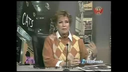 Anahi Con Maxine Woodside