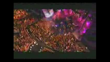Hilary Duff - Between You And Me Live