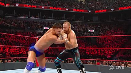 Finn Bálor vs Sami Zayn: Raw, April 8, 2019 (Lucha Completa)