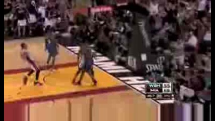 Dwyane Wade Невероятно Отиграване