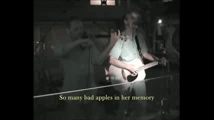 Phil Shoenfelt And Pavel Cingle - Vivi The Flea - Live In The Tiki Bar Athens 10.05.2009