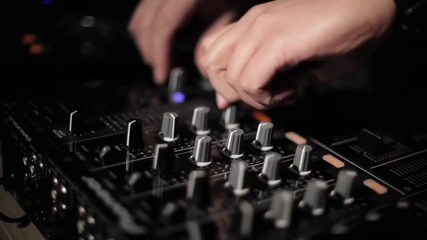 Anabela feat. Mc Stojan - Dj Pumpaj 2010 (hq)
