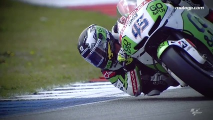 Moto3™ 2014 Най - доброто действие на забавен кадър