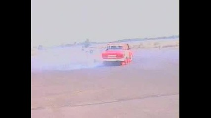 Lada Burnout.avi