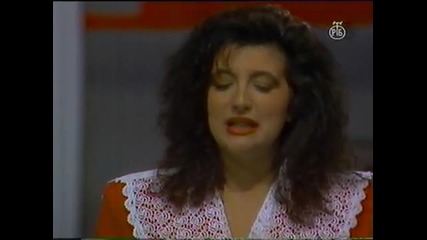 Vera Nesic - U sokaku komsija mi zrele sljive bira