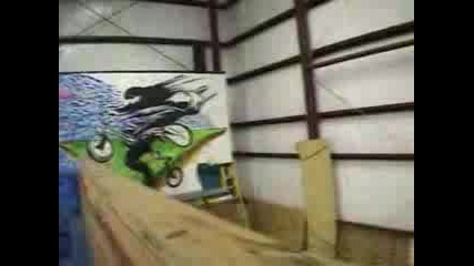 Mike Spinner 360 Triple Tailwhip