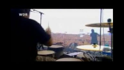 Papa Roach - To Be Loved Live