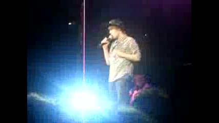 justin bieber - ill never let you go b96 (jingle bash 12 12 09) 