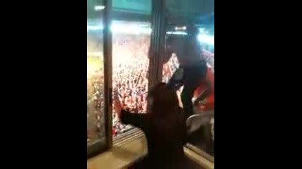 Gloria Estefan Climbs Through Window at the Dolphins Game 
