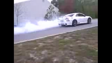 Mitsubishi eclipse Gt Short Burnout
