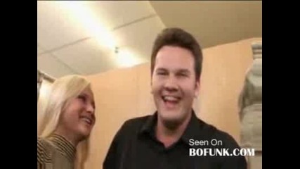 голи и смешни в пробната
