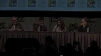 Twilight_ Breaking Dawn Comic Con Official Panel - Robert Pattinson, Kristen Stewart, Taylor Lautner