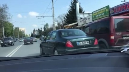 "Моята новина": Паркинг, пазар, спирка "Иван Вазов", София