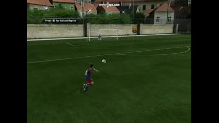 Fifa11 шут от 30 метра на David Villa 