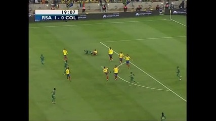 Мондиал 2010: Южна Африка победи Колумбия с 2 - 1 в контрола 