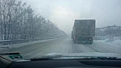 Снегът пак ни изненада