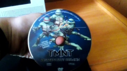 Българското DVD издание на TMNT: Костенурките нинджа (2007) от Съни Филмс и Вивател 2007