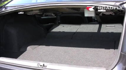 Секси блондинка и Subaru Legacy Gt - тестдрайв