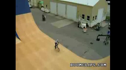 скок с Bmx