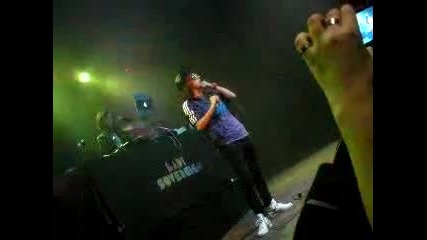 Lady Sovereign - I got you dancing Live
