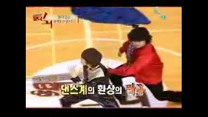 Eunhyuk dancing to H.o.t We are the future ft.wonder Girls!!!