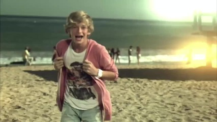 Cody Simpson ft. Flo Rida - iyiyi ( Official video )