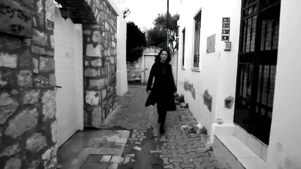 Nida Unsal - 90's