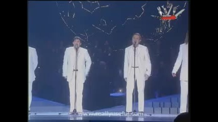 Почина Стивън Гейт От Boyzone - в средата