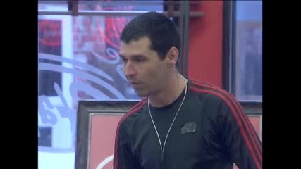 Big Brother F - Павлин и Стоян критикуват отношението на Давид към собствената му хигиена 05.04.2010 