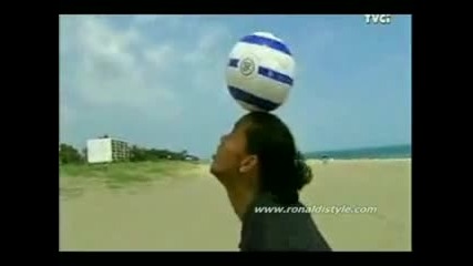 Soccer Showdown C.ronaldo Vs Ronaldinho ;]
