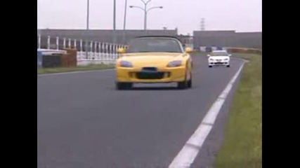 Състезание с японски коли