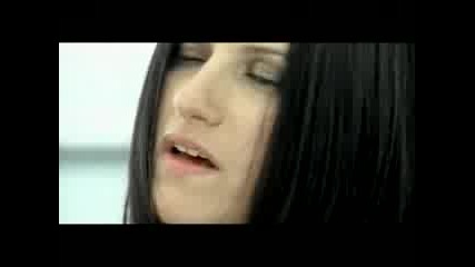 Laura Pausini - En Cambio No