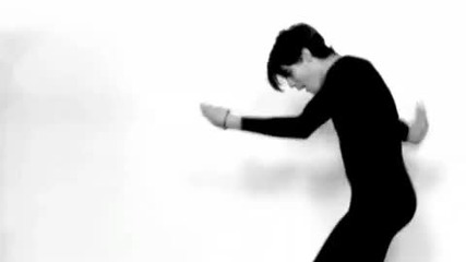 Joe Jonas Dances to Single Ladies 