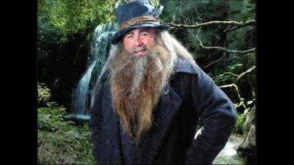 Saurom Lamderth - Tom Bombadil