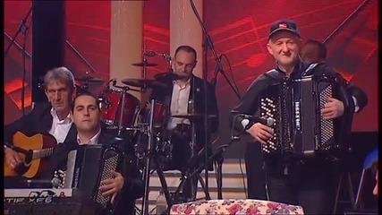 Radisa Urosevic - Zapalio bih celo selo ( Live) -( Tv Grand 24.05.2014.)