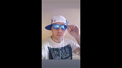 Vid_161521112_033655_245.mp4