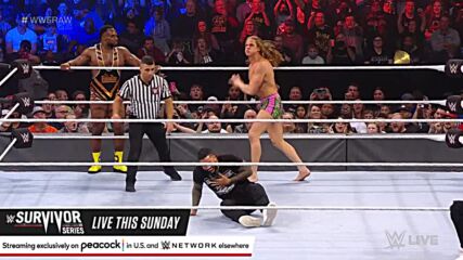 Big E & Riddle vs. The Usos: Raw, Nov. 15, 2021