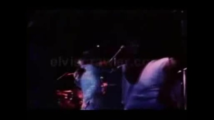 Elvis - Love Me