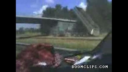 Truck Driver Forgets his Trailer