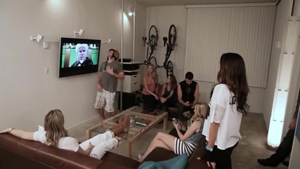 Harlem Shake - Swimsuit Version (official)