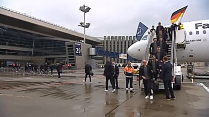Световният шампион вече е в Русия, за да брани трофея